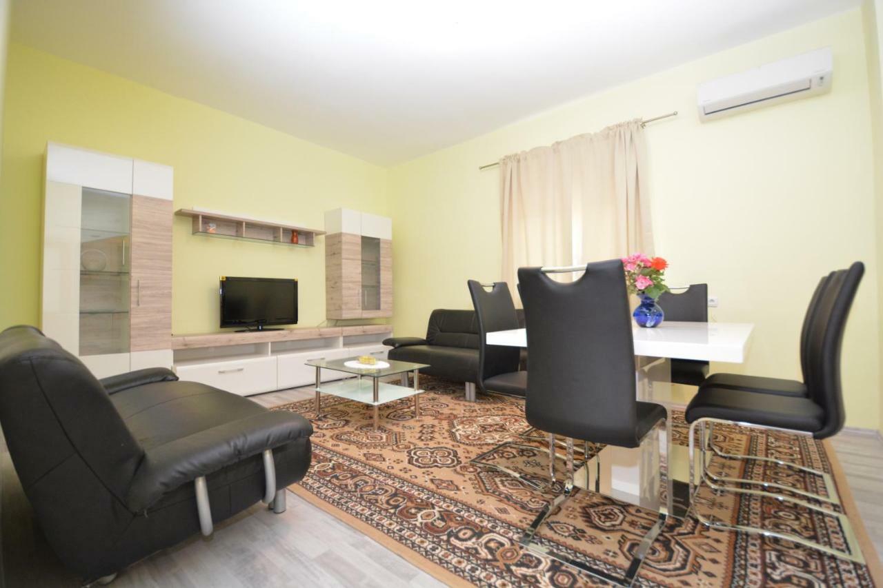 Apartman Susic Apartment Policnik ภายนอก รูปภาพ
